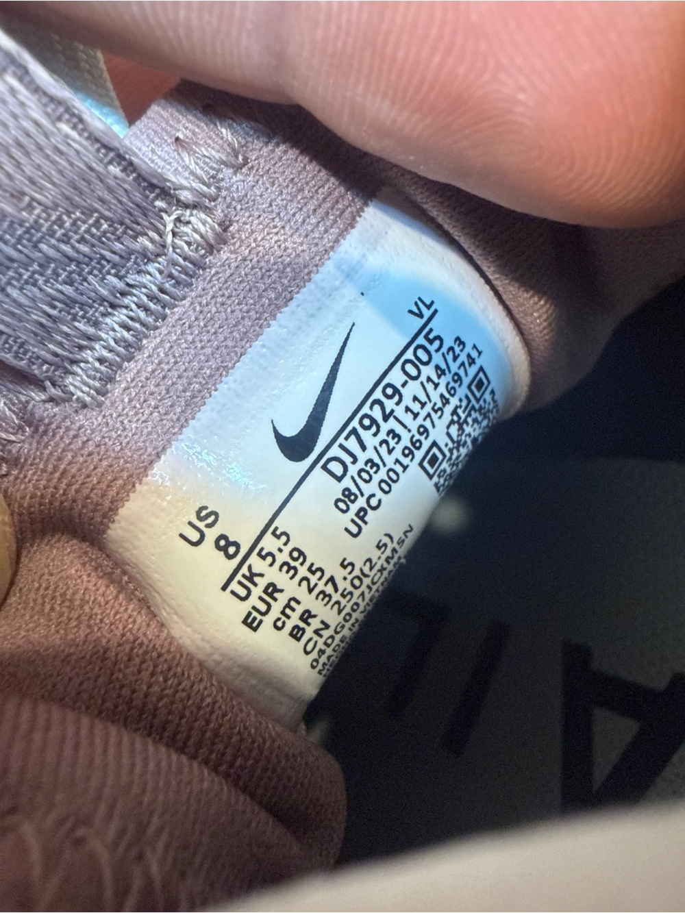 Nike Women’s Grey/Grey-Blue Trail Running Shoes with GORE-TEX - Picture 7 of 7